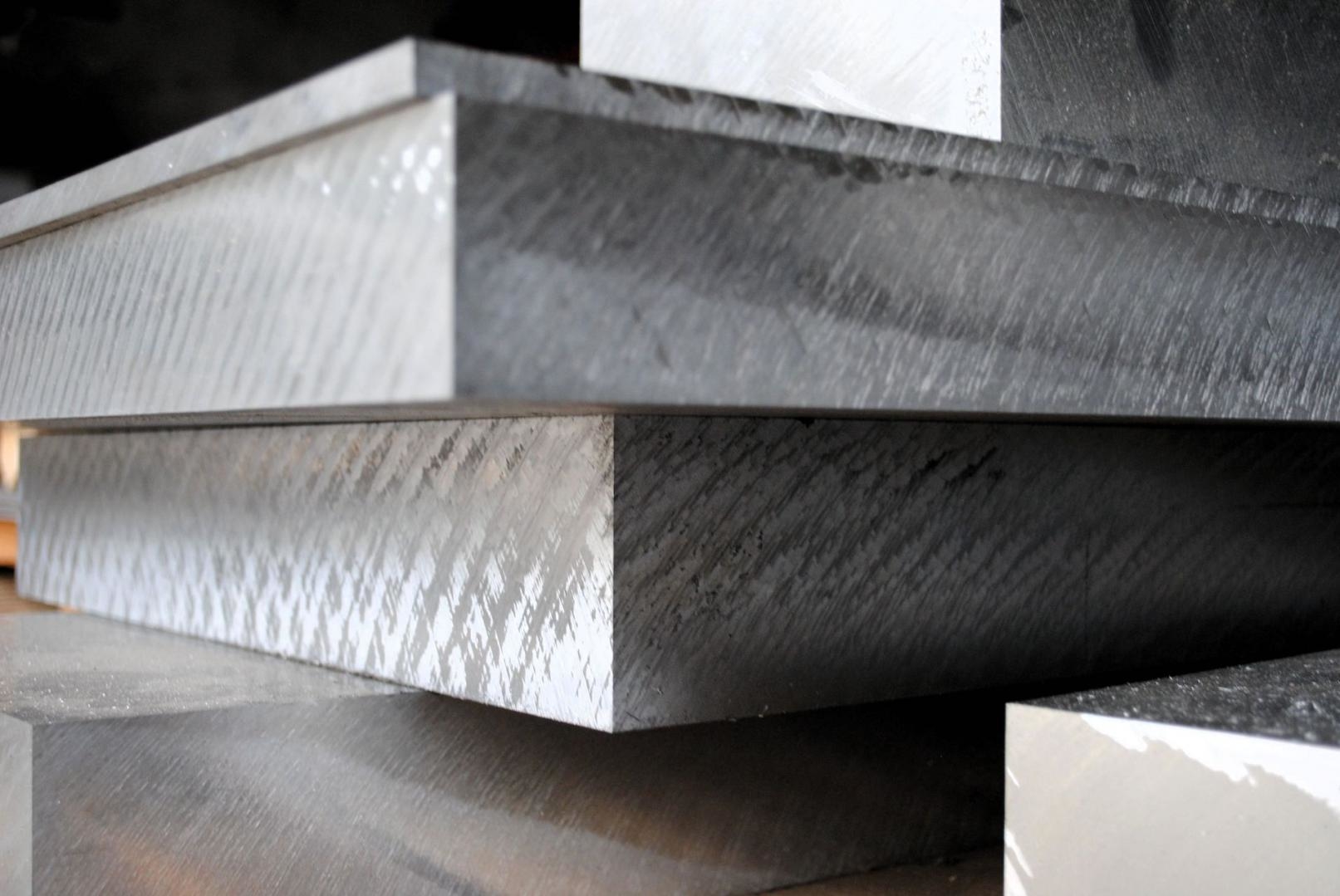 Aluminium táblák